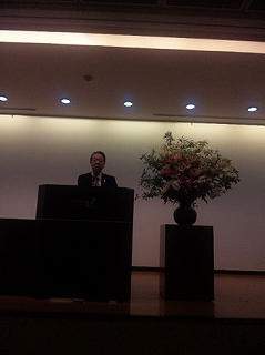 s-136537464_v1338018040